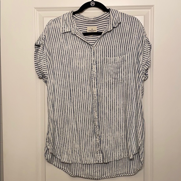 Large button front striped T shirt - Picture 1 of 1